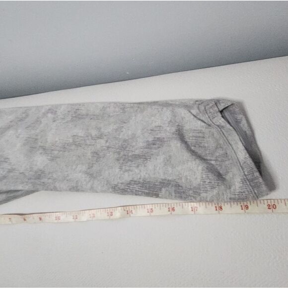 ATHLETA Sandbar Organic Cotton Be Present Capri Gray Cropped Leggings Small - Picture 3 of 4